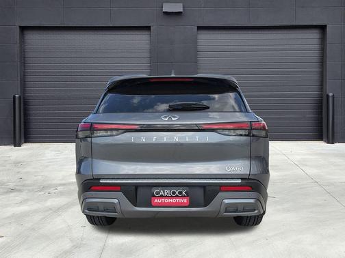 2022 INFINITI QX60 Luxe