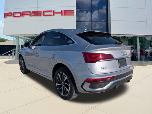 2022 Audi Q5 45 S line Premium Plus