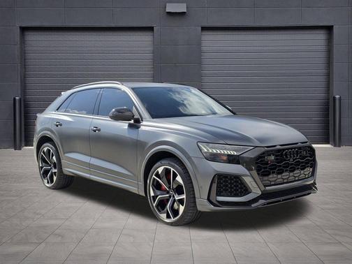 Daytona Gray Pearl Effect 2022 Audi RS Q8 4.0T quattro