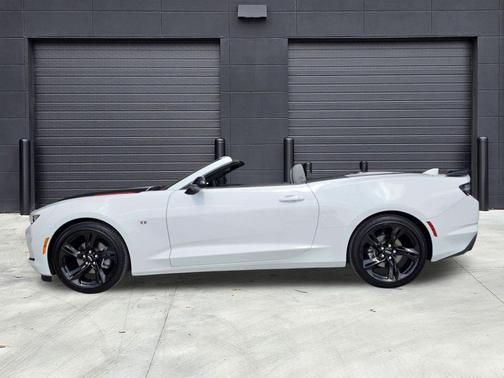 2023 Chevrolet Camaro 2LT