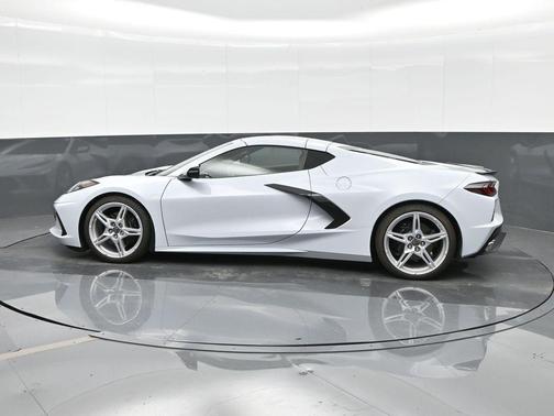 2023 Chevrolet Corvette Stingray w/1LT