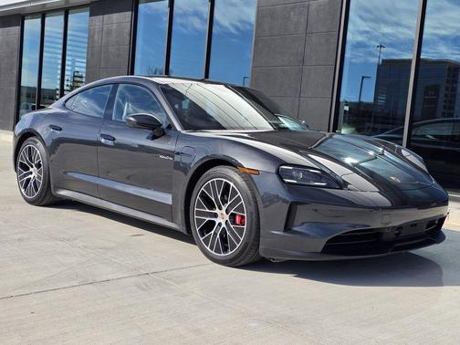 2025 Porsche Taycan 4S