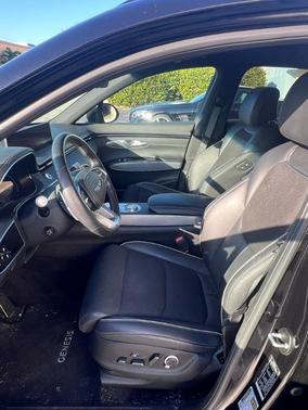 2024 Genesis GV70 2.5T