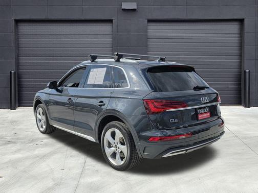 2021 Audi Q5 40 Premium Plus