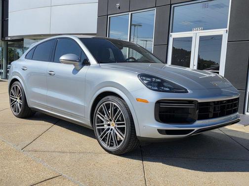 2022 Porsche Cayenne Turbo Coupe AWD