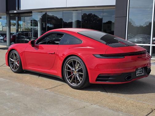 2020 Porsche 911 Carrera S