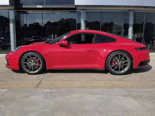 2020 Porsche 911 Carrera S