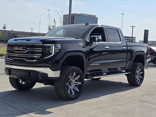 Onyx Black 2025 GMC Sierra 1500 SLT