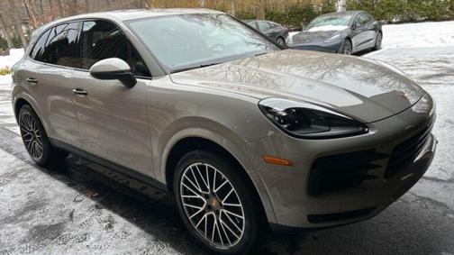 2022 Porsche Cayenne Platinum Edition