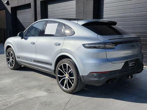 2021 Porsche Cayenne AWD