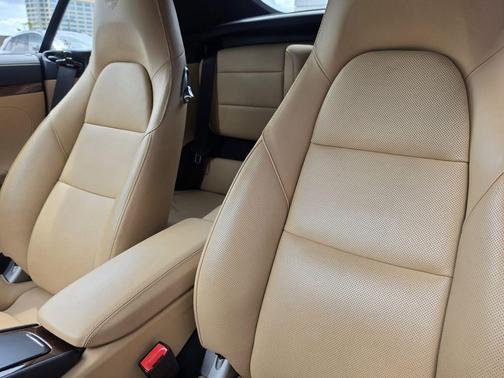 Chalk 2019 Porsche 911 Carrera S