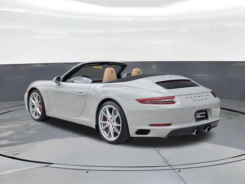 Chalk 2019 Porsche 911 Carrera S