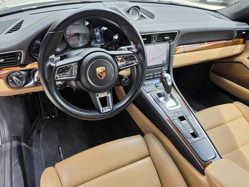 Chalk 2019 Porsche 911 Carrera S