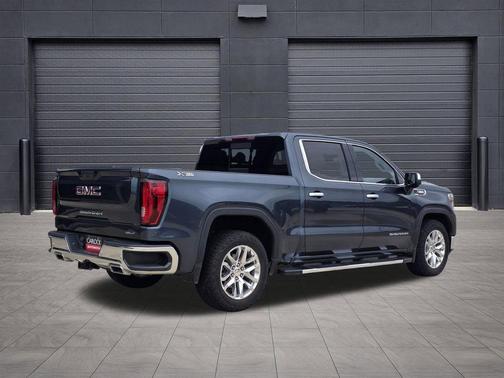 Dark Sky Metallic 2020 GMC Sierra 1500 SLT