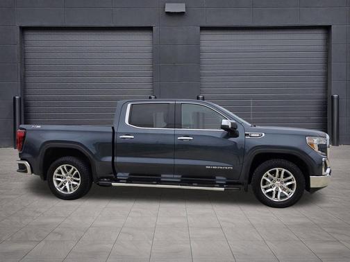 Dark Sky Metallic 2020 GMC Sierra 1500 SLT