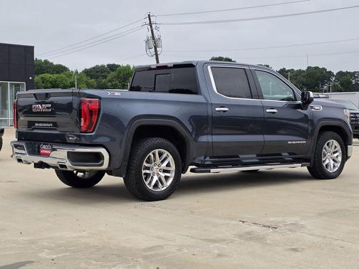 Dark Sky Metallic 2020 GMC Sierra 1500 SLT