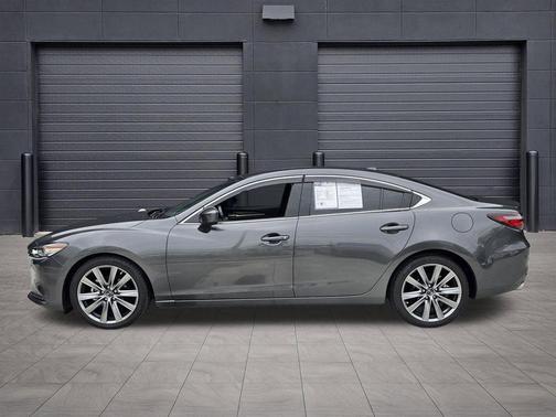 Machine Gray Metallic 2018 Mazda Mazda6 Signature