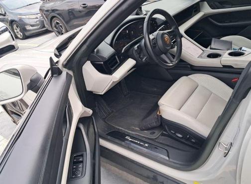 2022 Porsche Taycan 4S