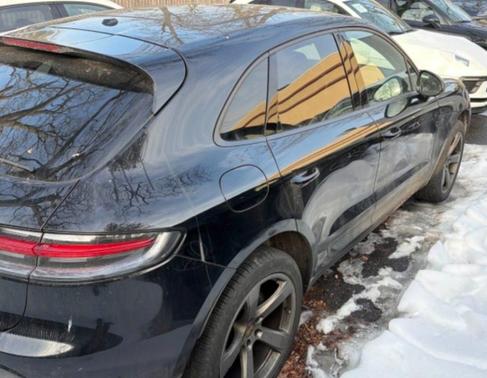 2023 Porsche Macan 