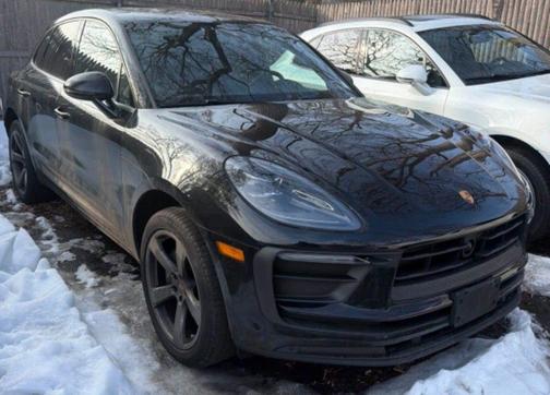 2023 Porsche Macan 