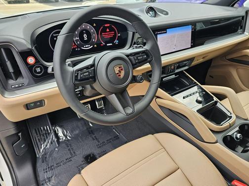 2025 Porsche Cayenne S