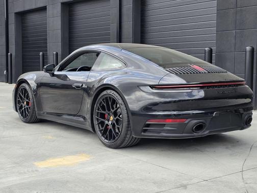 2024 Porsche 911 Carrera 4S