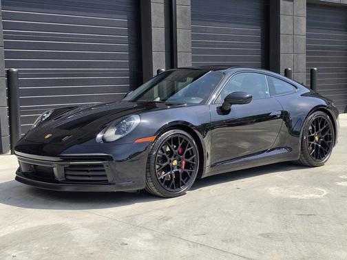 2024 Porsche 911 Carrera 4S