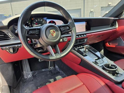 2024 Porsche 911 Carrera 4S