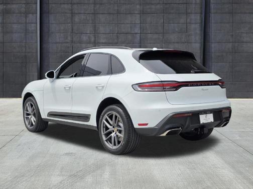 Carrara White Metallic 2026 Porsche Macan Base