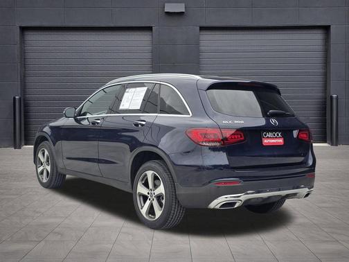 Lunar Blue Metallic 2022 Mercedes-Benz GLC 300 Base