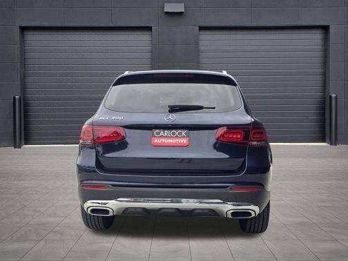 Lunar Blue Metallic 2022 Mercedes-Benz GLC 300 Base