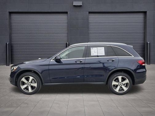 Lunar Blue Metallic 2022 Mercedes-Benz GLC 300 Base