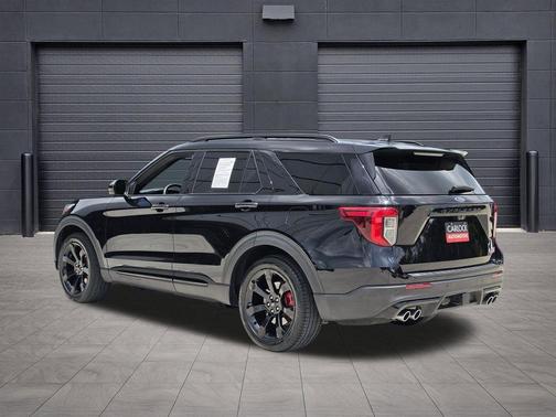 Black Metallic 2022 Ford Explorer ST