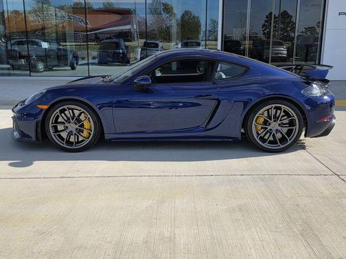 2021 Porsche 718 Cayman GT4