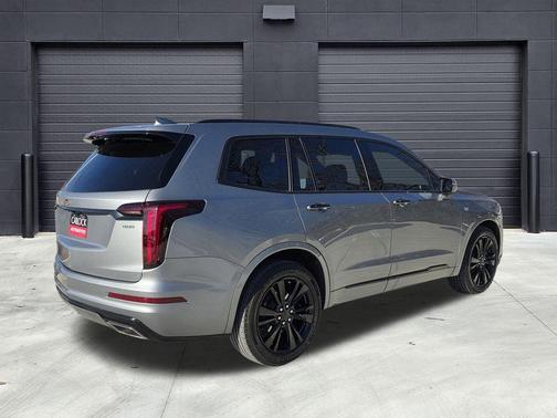2023 Cadillac XT6 Premium Luxury FWD