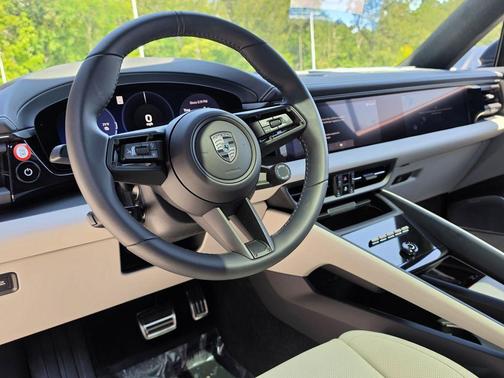 Black 2025 Porsche Macan Turbo