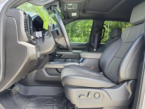 Sterling Gray Metallic 2025 Chevrolet Silverado 2500 ZR2