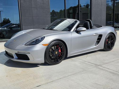2024 Porsche 718 Boxster S