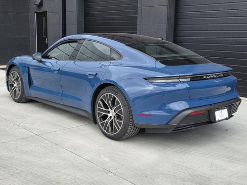 2025 Porsche Taycan Base