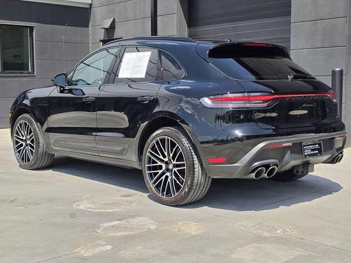 2025 Porsche Macan S
