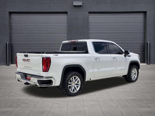 White Frost Tri-Coat 2020 GMC Sierra 1500 SLT