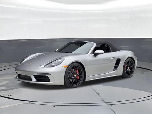 GT Silver Metallic 2024 Porsche 718 Boxster S