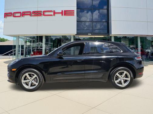2021 Porsche Macan Base