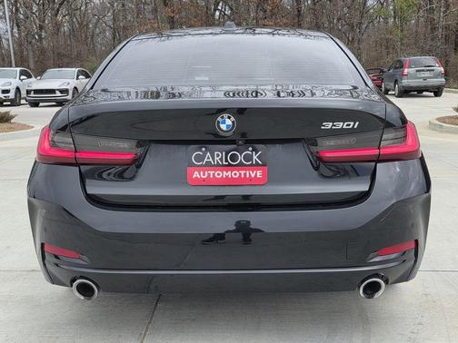 2023 BMW 330 i