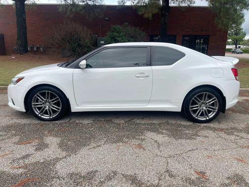2013 Scion tC Base