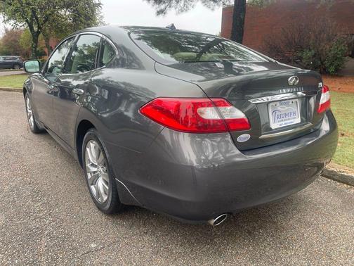 2011 INFINITI M37 Base
