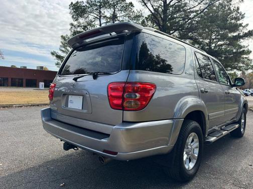 2004 Toyota Sequoia Limited
