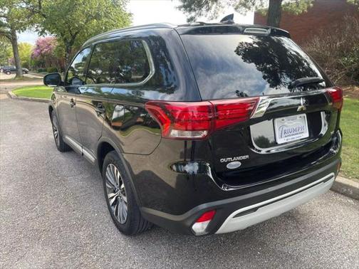 2020 Mitsubishi Outlander SP