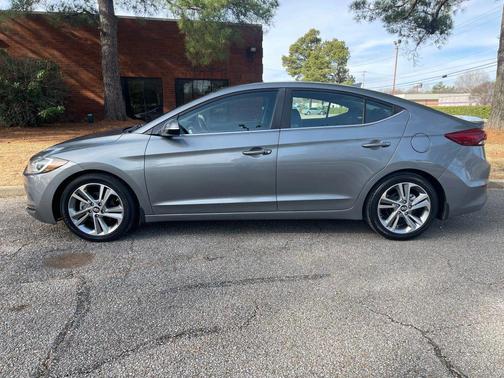 2018 Hyundai ELANTRA Limited