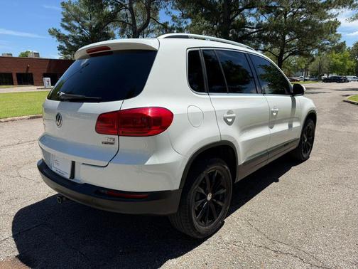 Pure White 2017 Volkswagen Tiguan 2.0T Wolfsburg Edition